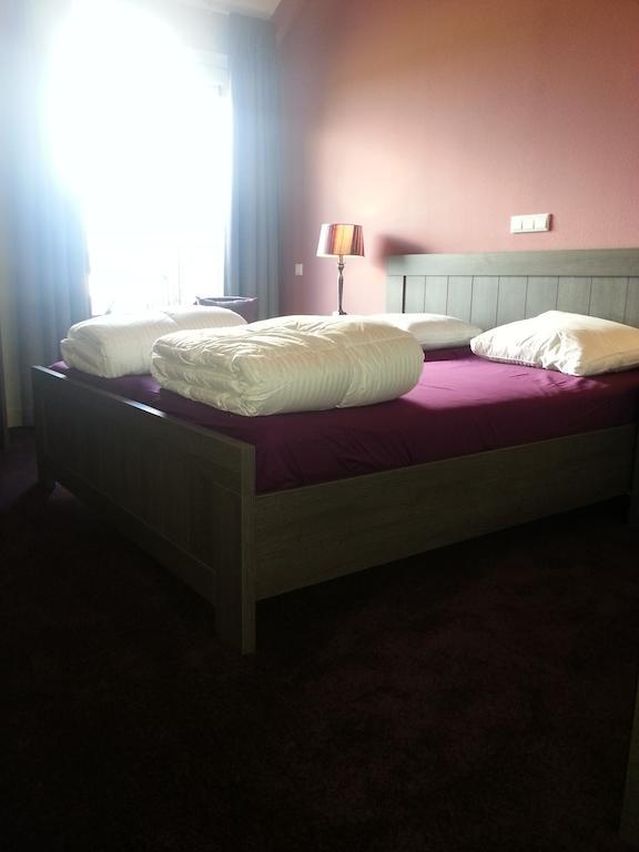 Hotel Boerderij Restaurant De Gloepe Diffelen Номер фото